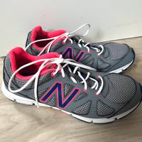 New Balance Turnschuhe Berlin - Reinickendorf Vorschau