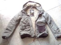 Khujo Jacke gefüttert mit Kapuze und vielen Details Größe M Baden-Württemberg - Schönbrunn Vorschau