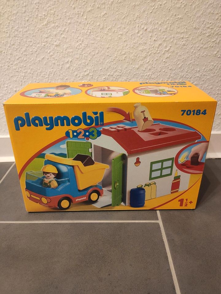 NEU Playmobil 1 2 3 Playmobil 1.2.3. 70184 LKW mit Sortiergarage in Karlsruhe