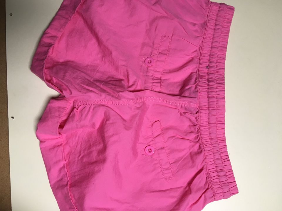 Shorts für Damen in Gr. 36 (neu) in Westerburg