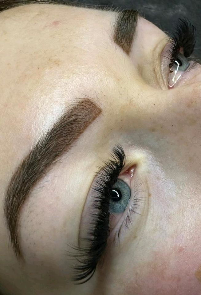 Powderbrows Modelle permanent make up in Zweibrücken