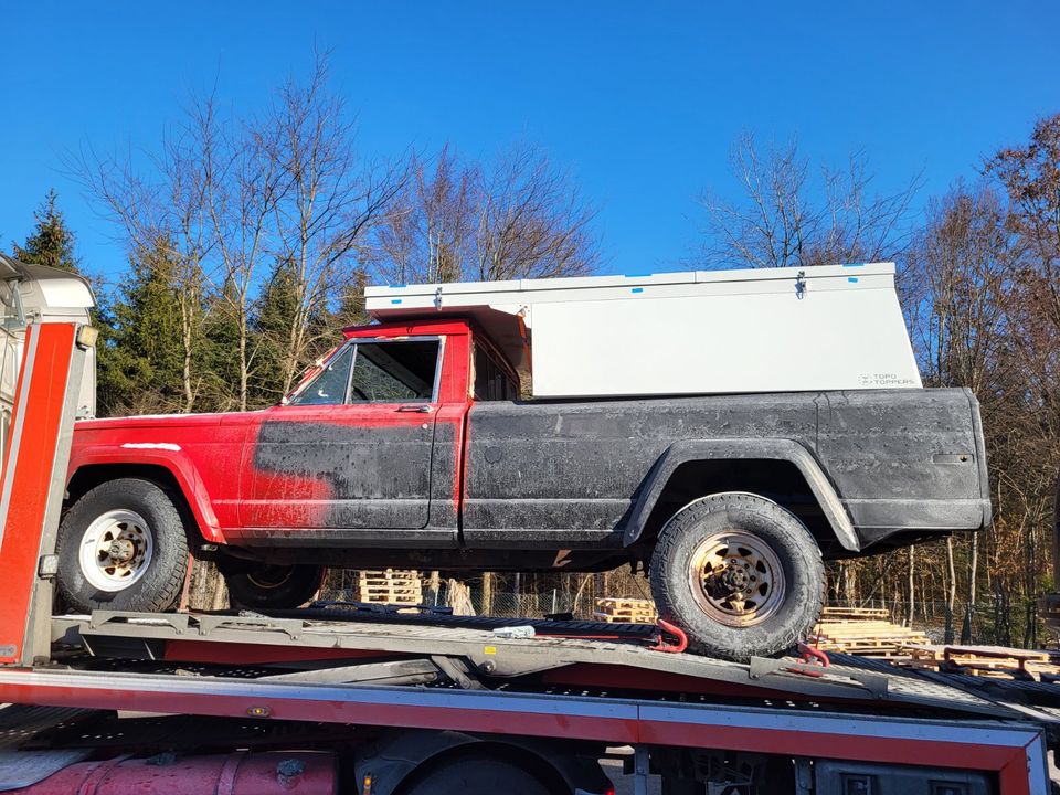 Jeep J4800 FSJ Pick Up Gladiator in Zorneding