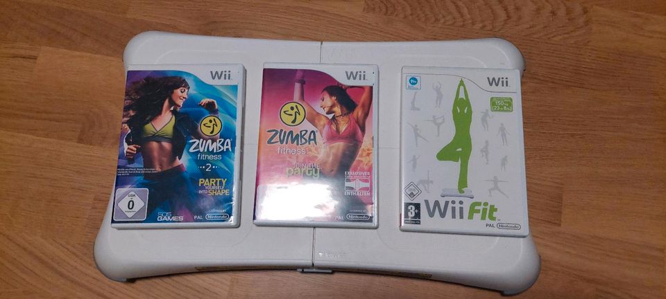 Wii Fit Pad + Spiele in Biberach an der Riß