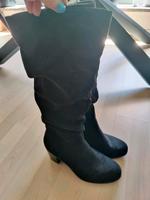Stiefel mit Absatz Berlin - Friedrichsfelde Vorschau