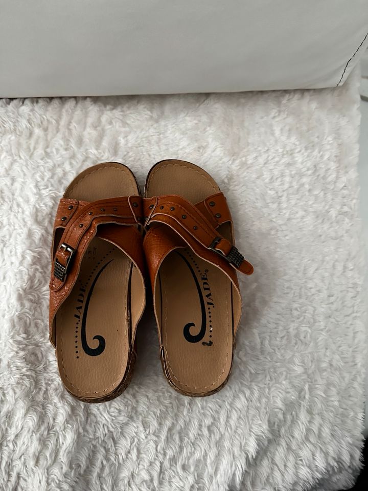 Jade Damen Kork Pantoletten Sandalen Größe 38 in Bielefeld