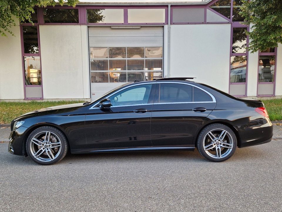 Mercedes-Benz E 220 /*AMG-Line Panorama 360°-Kamer SHZ Facelif in Kippenheim