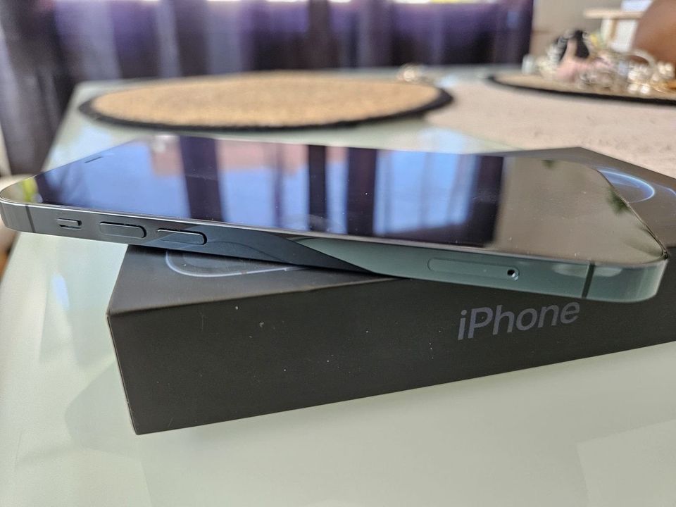 Apple Iphone 12 Pro 128GB Pazifikblau in Berlin