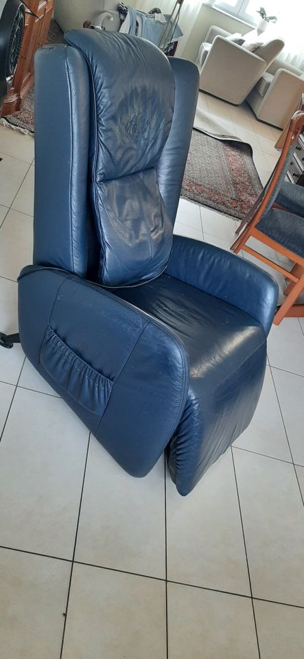 Sessel, Massagefunktion, Leder blau, Originalrechnung vorhanden in Erkelenz