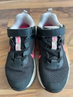 NIKE Sneakers / Turnschuhe Gr. 29,5 schwarz-pink Hessen - Darmstadt Vorschau