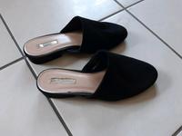 schöner flacher spitzer Schuh - schwarz - 39 - Samt - TOP !!!! Bayern - Kemmern Vorschau