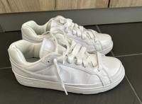 Nike Gr.40 NEU Thüringen - Leinefelde Vorschau