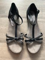 Sandalen dunkelblau Größe 41 Sachsen - Chemnitz Vorschau