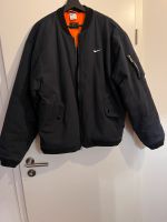 Nike Bomber Jacke Therma-Fit Gr L neuwertig Nordrhein-Westfalen - Mönchengladbach Vorschau