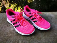 Adidas running Sportschuh Laufschuhe Neon Pink Sachsen - Meerane Vorschau