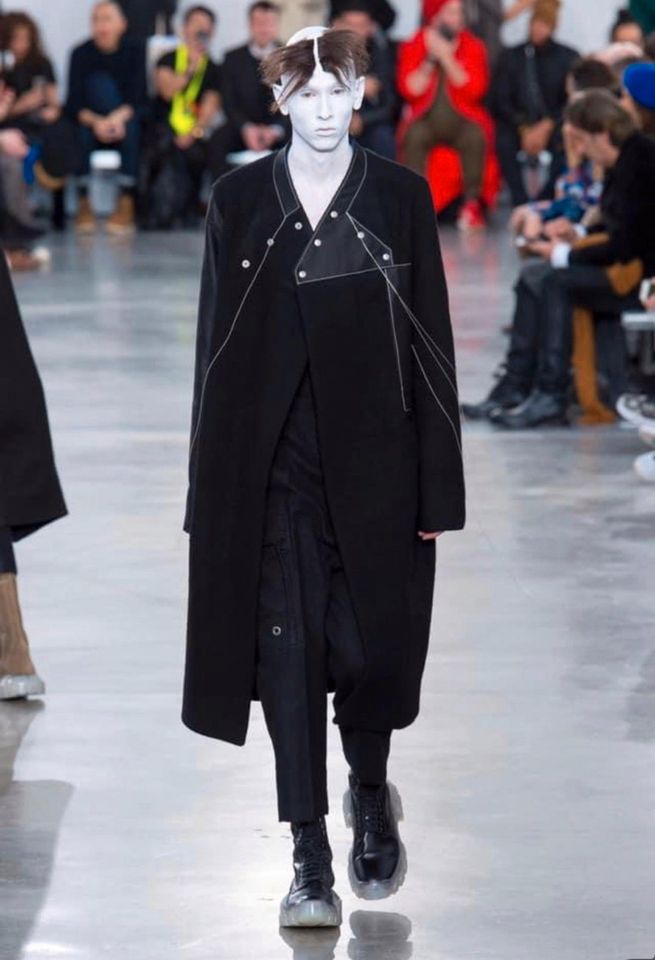 Rick Owens Coat in Stuttgart