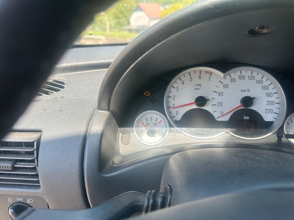 Opel Corsa C Gsi 1.8 16v 125PS in Mengerskirchen