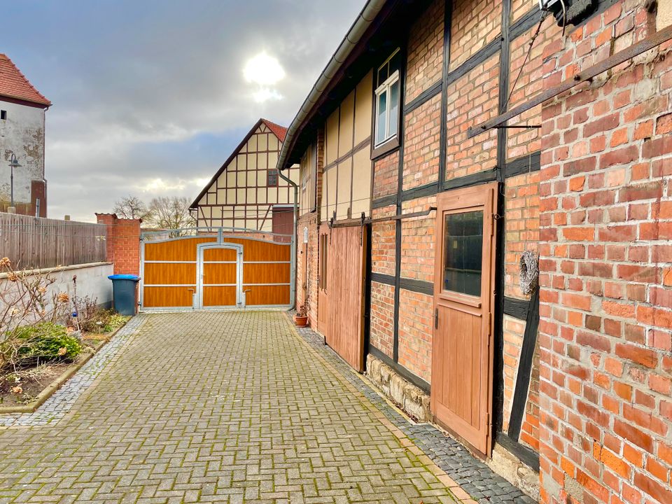 Bauernhaus mit Scheune und Garage auf abgeschlossenem Hofgrundstück! in Aspenstedt