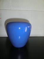 Rastal Blumenvase Blau Porzelan Vase mit Kustblumen wie neu Nordrhein-Westfalen - Essen-Margarethenhöhe Vorschau