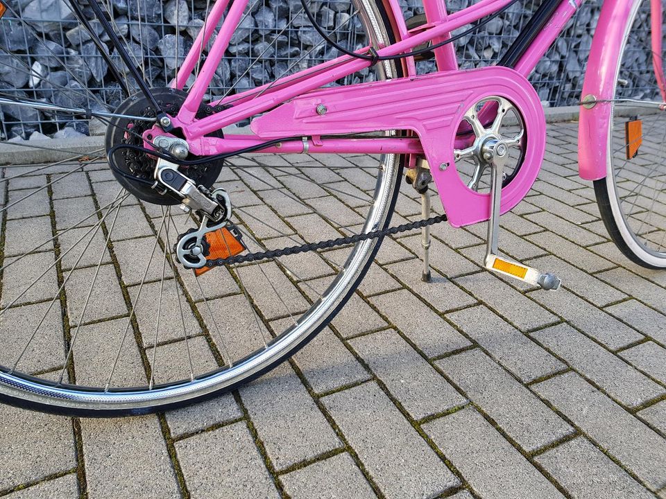 27" Teutoburg Vintage Fahrrad Nostalgie Damenrad In Rosa Pink in Essen