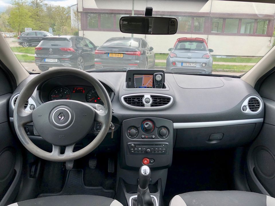 Renault Clio Grandtour Expression dCi eco2 Navigation Klima Euro5 in Puchheim