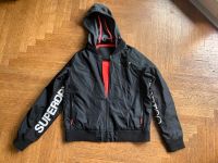 Neuwertige Superdry Sport Jacke Windbreaker Größe XL, 38 ,40,42 Köln - Rath-Heumar Vorschau