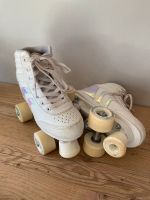 Wenig benutzte tolle Rollschuhe 35 Niedersachsen - Rastede Vorschau