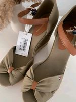 Tommy hilfiger sandalen 41 Baden-Württemberg - Karlsdorf-Neuthard Vorschau