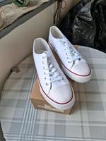 TEXTIL SNEAKER NAGELNEU UND UNGETRAGEN GR.45 Berlin - Tempelhof Vorschau