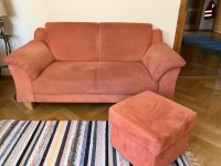 Couch + Hocker mit Stauraum München - Schwanthalerhöhe Vorschau