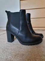 Timberland Stiefeletten schwarz gr.39 Nordrhein-Westfalen - Dinslaken Vorschau