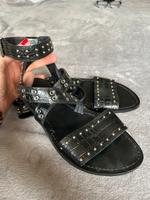 Original GUESS Sandale  Leder schwarz Gr 41 ungetragen Dithmarschen - Burg (Dithmarschen) Vorschau