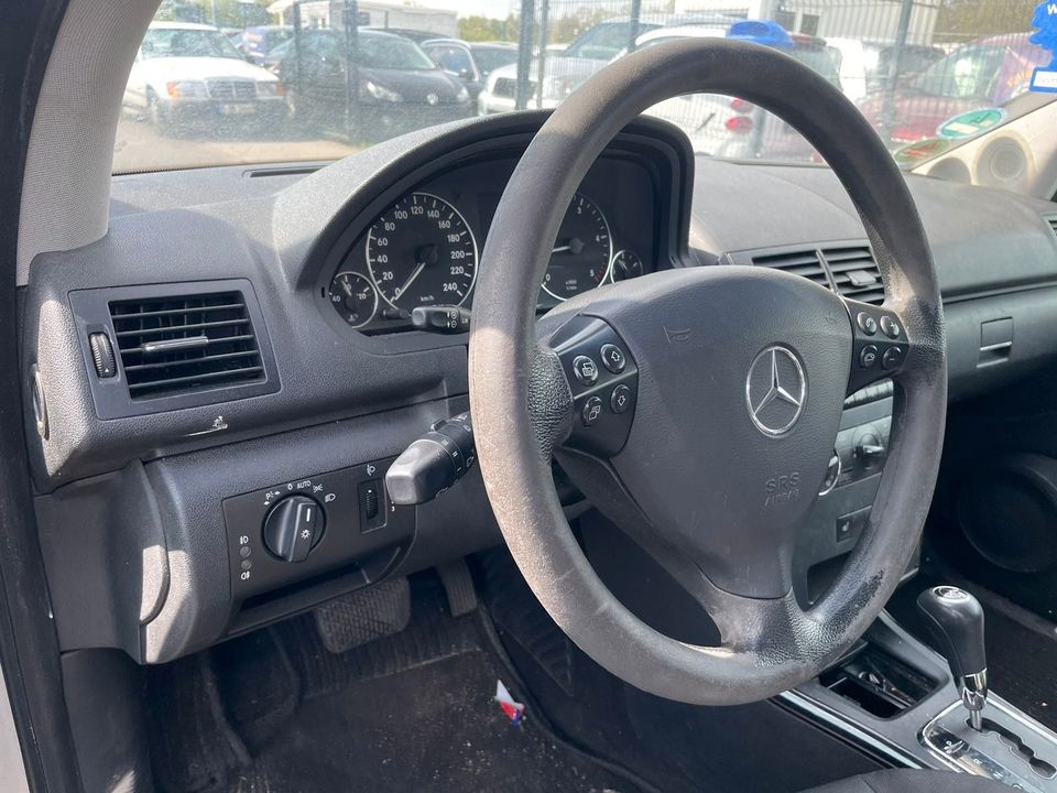 Mercedes-Benz A 180 CDI Automatik Klima SHZ in Wildau