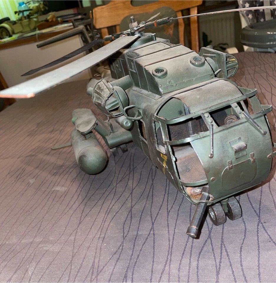 Modell CH 53 Hubschrauber vintage Metall Deko Spielzeug Militär in Gotha