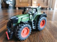 SIKU Control Fendt 930 m. 6701 Modul Fernbedienung RC Traktor Nordrhein-Westfalen - Kierspe Vorschau