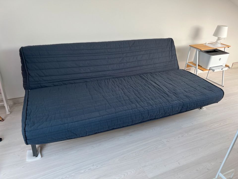 Ikea Couch Nyhamn mit Bettfunktion (Neuwertig - nicht benutzt) in Frankfurt am Main