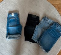 Zara Jeans Short Kurze Hose NEU Gr. 152 und 140 blau schwarz Bayern - Vohburg an der Donau Vorschau