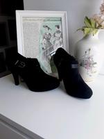 1xgetr. Anna Field, Stiefeletten, High Heels, Pumps, Schwarz, 39 Baden-Württemberg - Bad Friedrichshall Vorschau