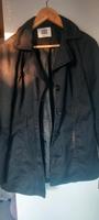 Schwarzer Trenchcoat Mitte - Wedding Vorschau