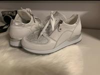 NEU Waldläufer orthotritt Sneaker weiß Silber Gr. 36 3,5 Niedersachsen - Schiffdorf Vorschau