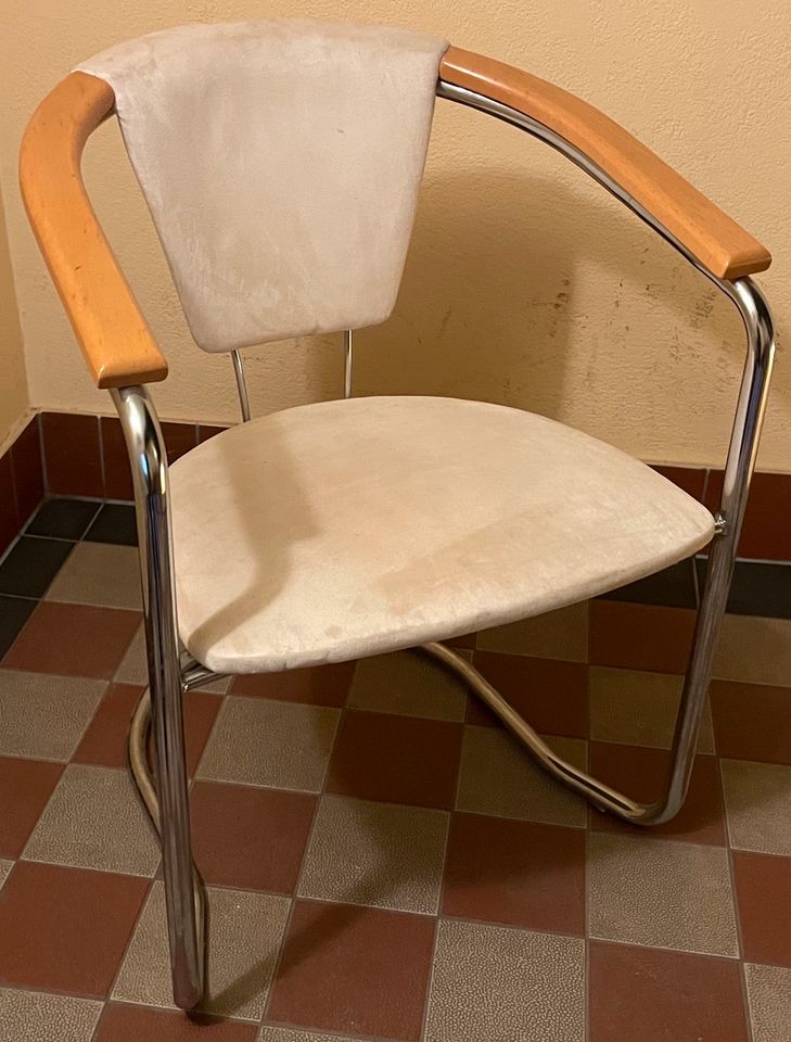 Stuhl / Sessel gemütlich Bürostuhl in Leipzig
