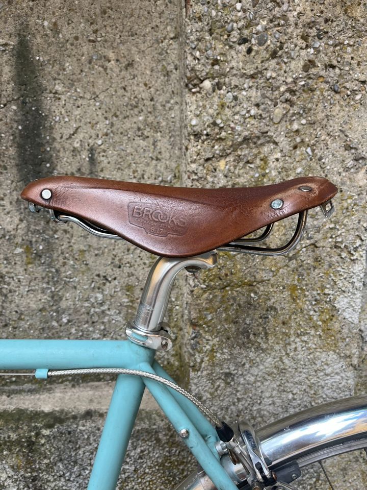 Wunderschönes Fahrrad in hellblauem Vintage Look 28 Zoll, 8 Gänge in München