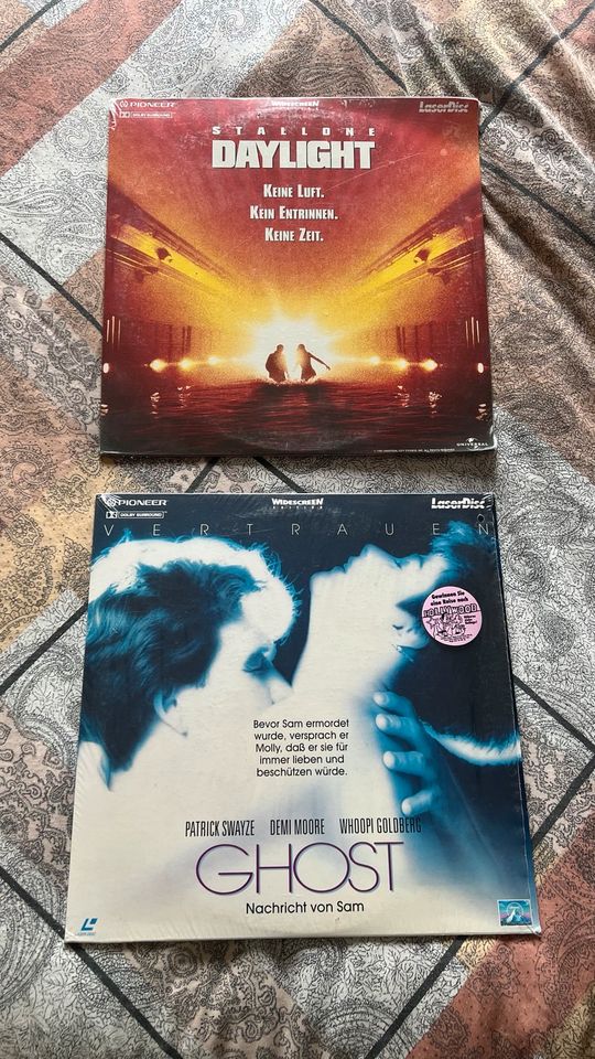 Laserdisc Ghost & Daylight ( Tausche ) in Ense