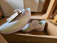 Nike Tanjun Flyease Damen Sneaker – Größe 42 – Neu & ungetragen Bayern - Essenbach Vorschau