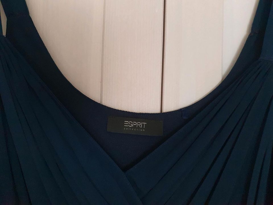 Esprit Kleid Gr. 38 M in Bad Fallingbostel