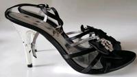 Absatzschuhe in schwarz mit Glitzersteinchen Gr. 38 Burglesum - Lesum Vorschau