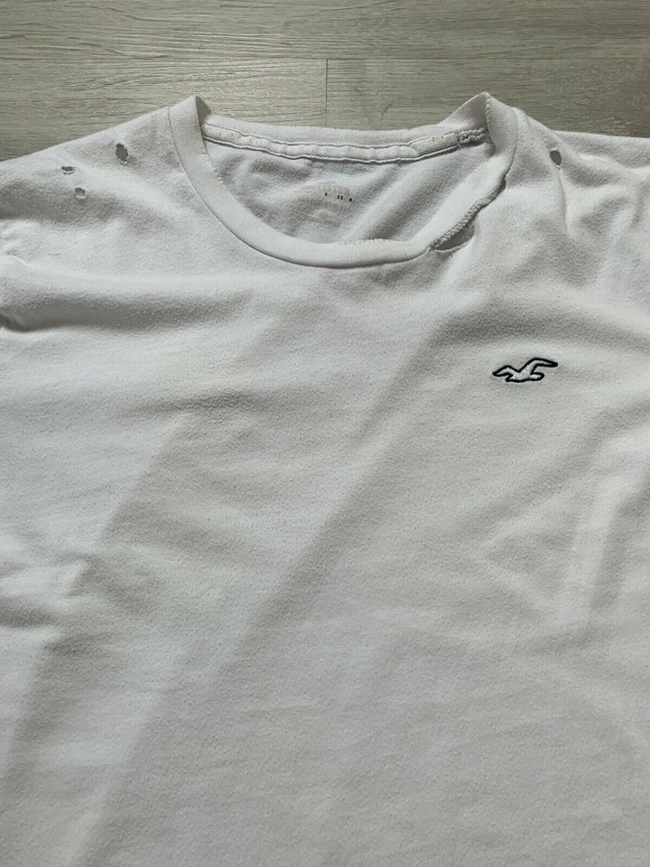 Hollister T-Shirt weiß S Herren Curved Hem Tee Used Look in Bayern -  Haßfurt | eBay Kleinanzeigen ist jetzt Kleinanzeigen