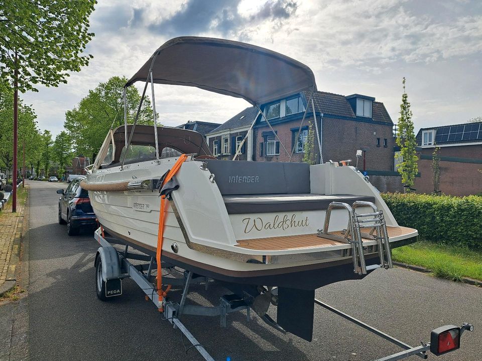 Interboat Intender 700 + 42 PS Vetus (190 stunden) WIE NEU SLOEP in Kranenburg