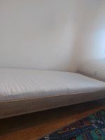 Ich verkaufe ein vor einem Jahr gekauftes Bett 2*0,90 Meter Bayern - Goldbach Vorschau
