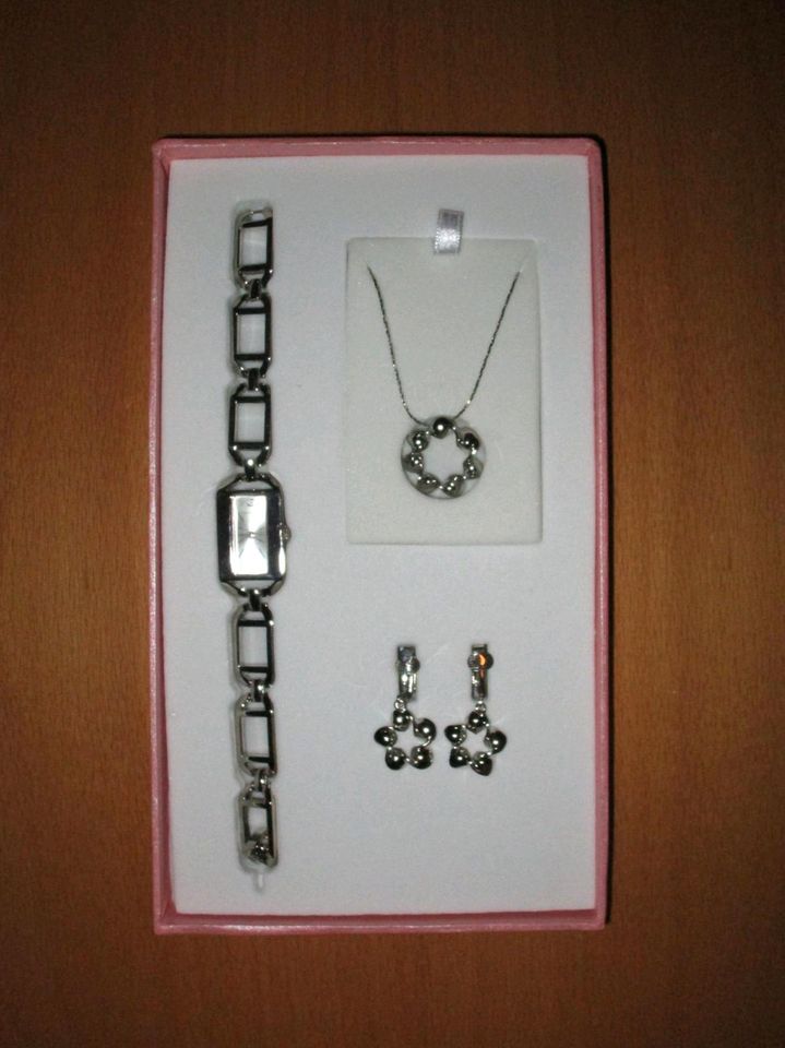 Schmuck Set Geschenkset Amy Vermont Quartz Uhr / Kette / Ohrringe in Weiden (Oberpfalz)