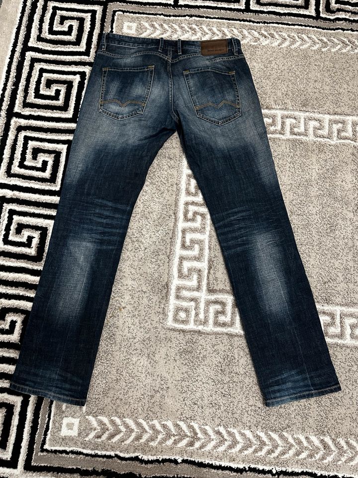 Hugo Boss Jeans Hose in Espenau